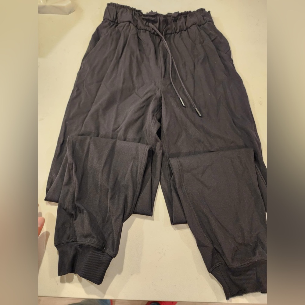 Lululemon joggers